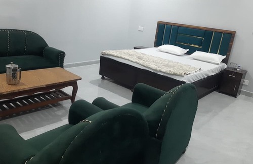 Sundarnagar Casa | Welcome to AAAC Home Stay, a family-run guesthouse