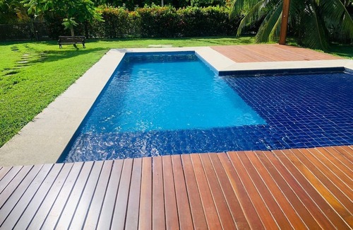 Catu de Abrantes Casa | Busca Vida House 5 Suites in Busca Vida, Bahia