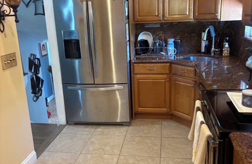 Plainview Casa | Stay Close to Ryder Cup: Cozy 3BR Home w/Backyard – 2 Miles to Bethpage