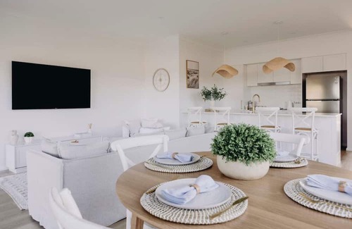 Dubbo Casa | The Macquarie House - Dubbo