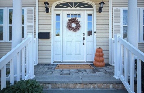 Seaford Casa | Ryder’s Cup Special! Spacious 4-bedrooms in charming Seaford with fitness & pool