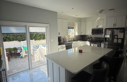 Seaford Casa | Ryder’s Cup Special! Spacious 4-bedrooms in charming Seaford with fitness & pool