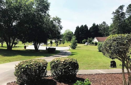 Tyrone Apartamento | Private! Spacious. Easy access to Atlanta Airport.