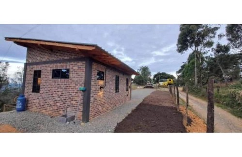 Rionegro Chalet De Esquí | Lodging La colonia