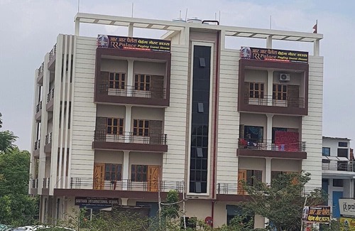 Varanasi Apartamento | 1-bedroom bed & breakfast in lovely Varanasi with AC