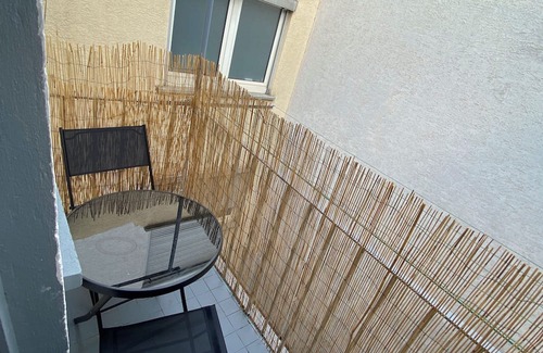 Rathaus Apartamento | Modern & central in the cityI 8 guests I kitchen I washing machine I balcony