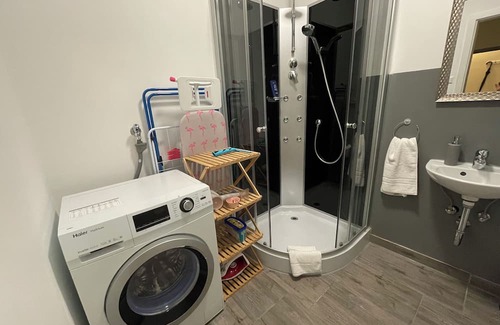 Rathaus Apartamento | Modern & central in the city I kitchen I washing machine I balcony I ideal for companies