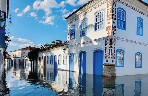 Barra Grande Casa | Cozy house with pool in Paraty, a tourist and beach town.