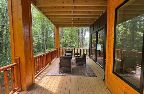 Piney Creek Casa | Rocky Creek Retreat - Private home with river access