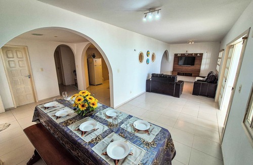 Canoa Quebrada Casa | Oceanfront House with Stunning Views – Steps from Broadway