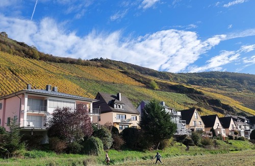 Merl Apartamento | Vacation apartment "Beim alten Pfarrhaus"