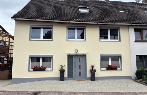 Kreiensen Apartamento | Ferienwohnungen am Grannenhof - Holiday apartment with balcony, 80 sqm