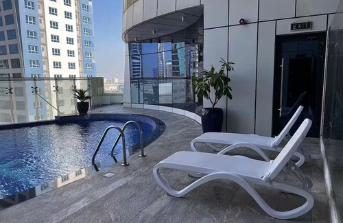 Block 428 Apartamento | Panoramic Sea View On 27th Floor