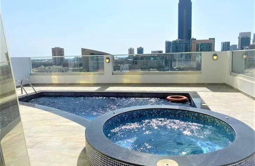 Block 428 Apartamento | Panoramic Sea View On 27th Floor