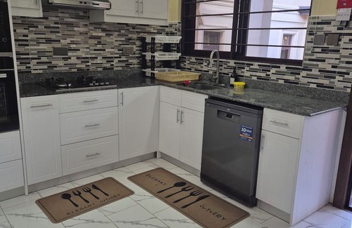 Nairobi Casa | Welcome to The Urban EcoLuxe a spacious three bedroom two bathrooms urban villa.