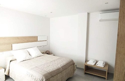 Andujar Apartamento | Ideal for families and groups, modern VFT, up to 5 guests and 5 minutes from downtown.