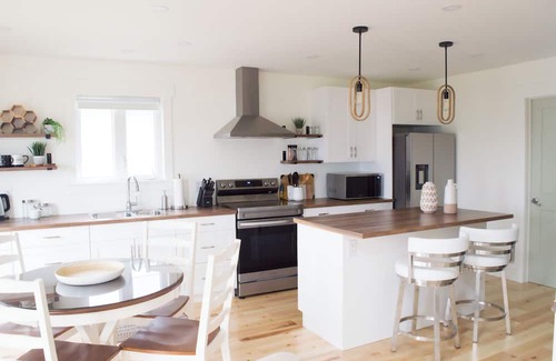 Rocky Harbour Chalet De Esquí | Luxury living in the heart of Gros Morne National Park