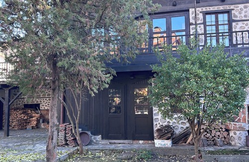 Old Town Casa | Cosy, rustic house ideal for big families and groups of friends.