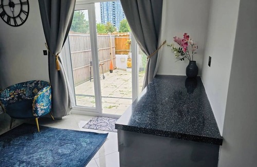 Selhurst Apartamento | Delightful 1 Bedroom Apartment with Garden