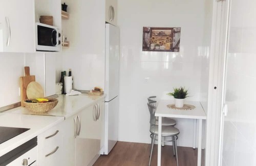 Navaluenga Casa | Welcoming house 100 meters from the river, sleeps 6.
