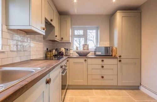 Littleport Casa | Charming & Cosy - Whooper Cottage