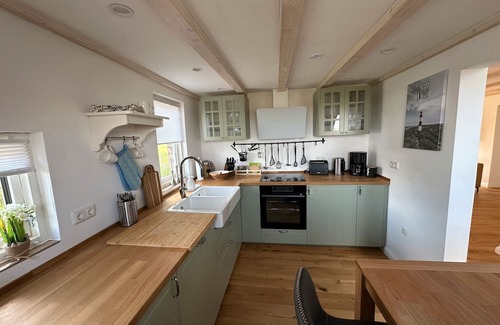 Norden Casa | Holiday Home 'Huus Ant Diek Mit Pool' with Private Terrace, Private Garden and Wi-Fi