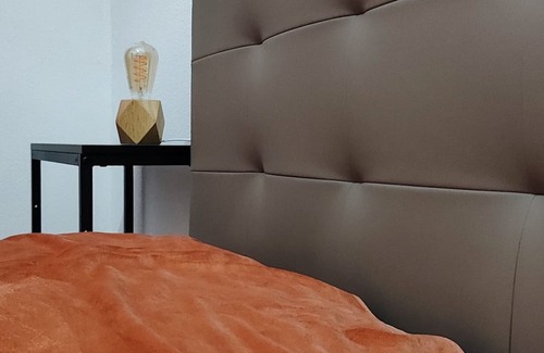 Sadali Cama Y Desayuno | Brand new b&b just minutes from sa stiddiosa