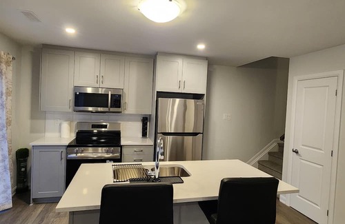 Kanata Lakes - Marchwood Lakeside - Morgan's Grant - Kanata Casa | A Hommy away from Home with Trails & all Amenities within 5mins drive!