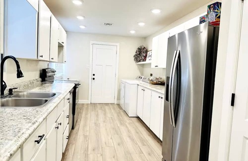 Safford Casa | Clean, Cute, and Comfortable