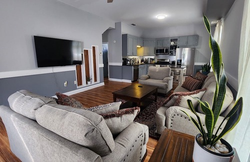Douglasville Cama Y Desayuno | A peaceful oasis 5 minutes from Foxhall Resort and 30 minutes to the airport.