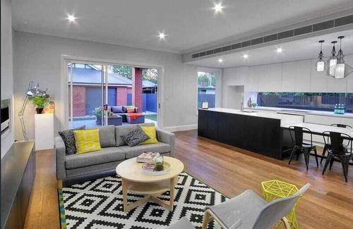 Wagga Wagga Casa | Peter's Central Haven - 66 Peter Street