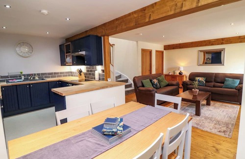 Dogdyke Cabaña | MYLO'S COTTAGE, family friendly, with open fire in Boston