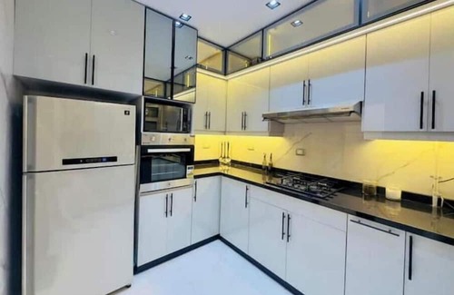 Al Duqqi Apartamento | Hjertet av Al Mohandiseen