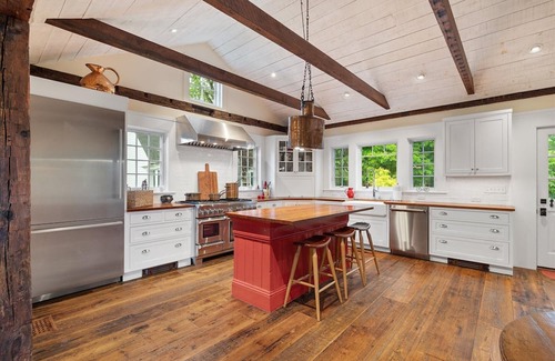 Rogers Casa | The Farmhouse at Golden Hill Farm