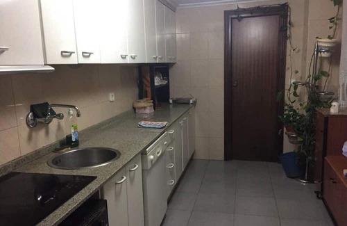 Campoamor Apartamento | Ground floor with patio next to the Auditorium (ADDA)