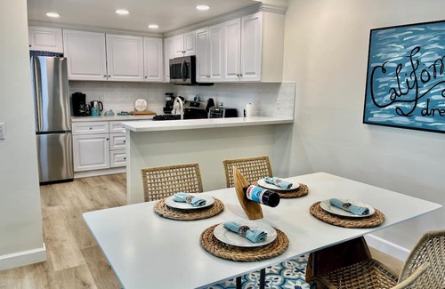 Hollywood Beach Condominio | Perfect 2-bedroom beach condo in Oxnard