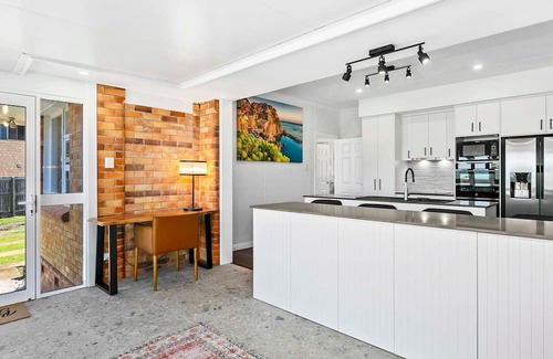 Point Vernon Casa | Welcome to K' Gari Dreaming