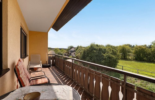 Sinsheim Apartamento | Apartment 'Waidbachhof' with Balcony and Wi-Fi
