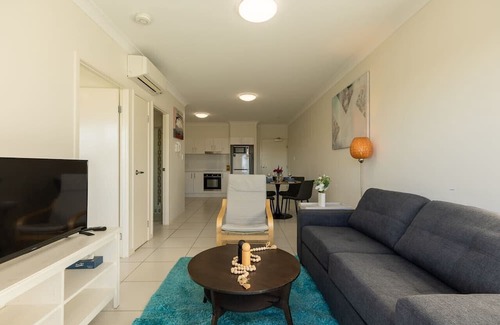 Springwood Apartamento | Cozy 1BR Unit in Springwood Great Location Parking