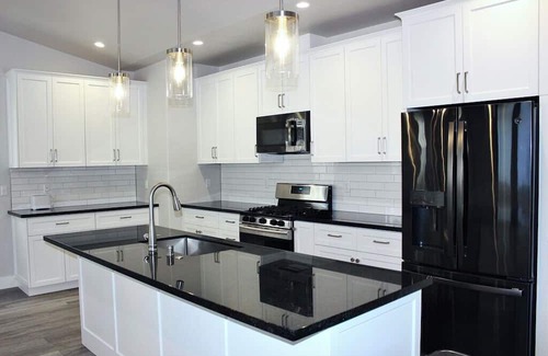 Rohnerville Casa | 3-bedroom house with a view