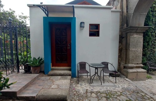 Antigua Guatemala Villa | La Villa de Salvador #11, Tradition and elegance in colonial monument