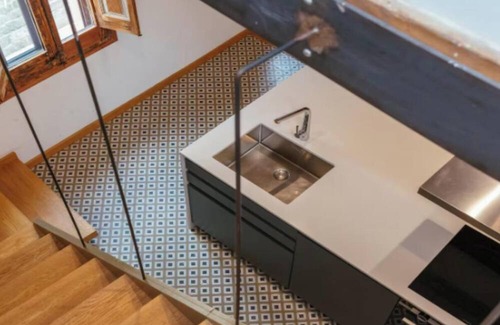 Ciutat Vella Apartamento | Elegant and Spacious Apartment in the Heart of Barcelona