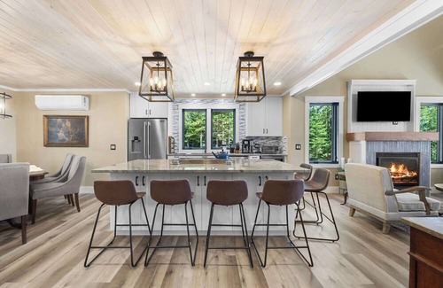 Lamoine Casa | Lumen Bay House-Ocean Pure