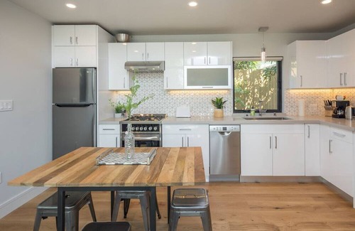 Millbrae Apartamento | Walk to BART & Caltrain! Modern Luxury Cottage