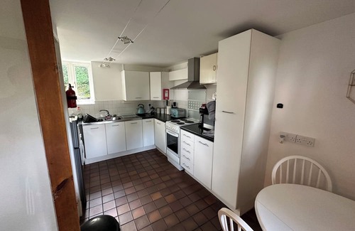 Nannerch Cabaña | The Coach House North Wales, Amazing Views, Hot Tub and Log Fire