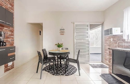 Americana Casa | Fabulous 2-bedroom house with AC in charming Americana