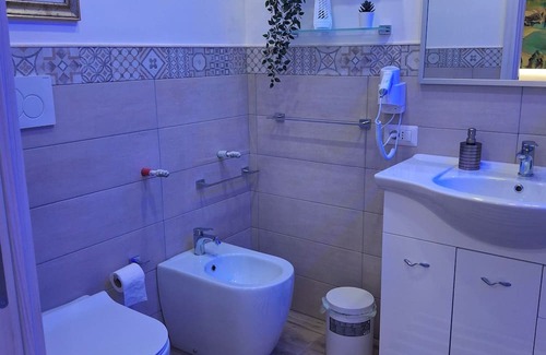 Roccalumera Cama Y Desayuno | BREZZA MARINA A totally new facility with all the requirements.