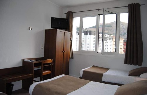 Lourdes Hotel | Dream Stay for Nature Lovers! Cozy & Spacious Unit! Near Top Attractions!