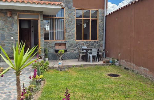 Urubamba Cabaña | Cozy cottage with mountain views in the Urubamba sacred valley
