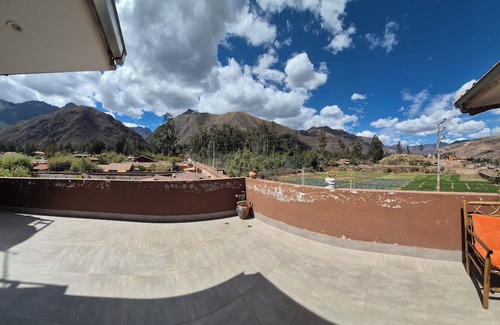 Urubamba Cabaña | Cozy cottage with mountain views in the Urubamba sacred valley